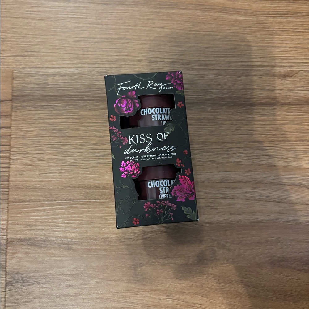 Kiss of Darkness Lip Duo - Chocolate Strawberry